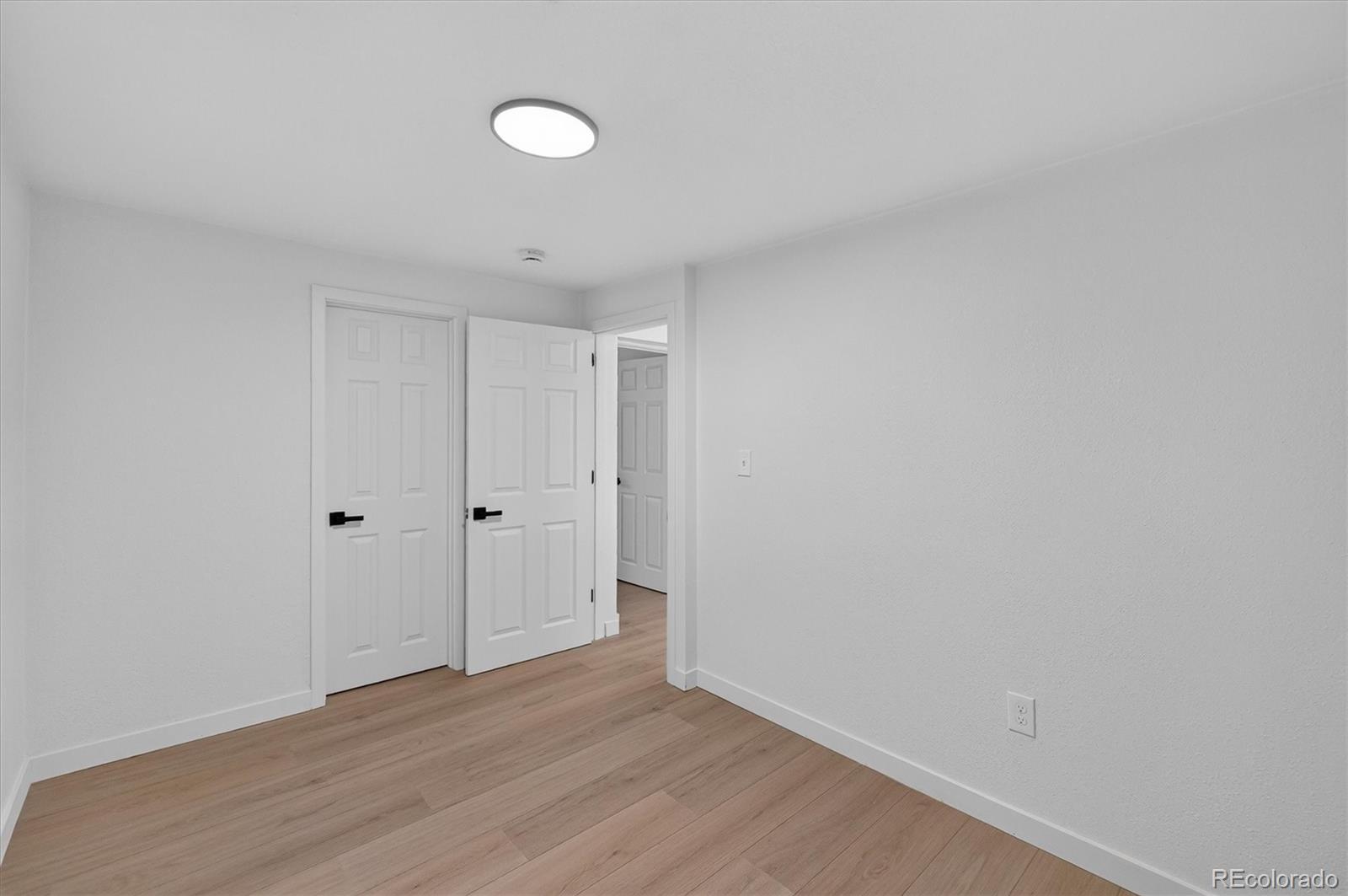 MLS Image #37 for 671 s lowell boulevard,denver, Colorado