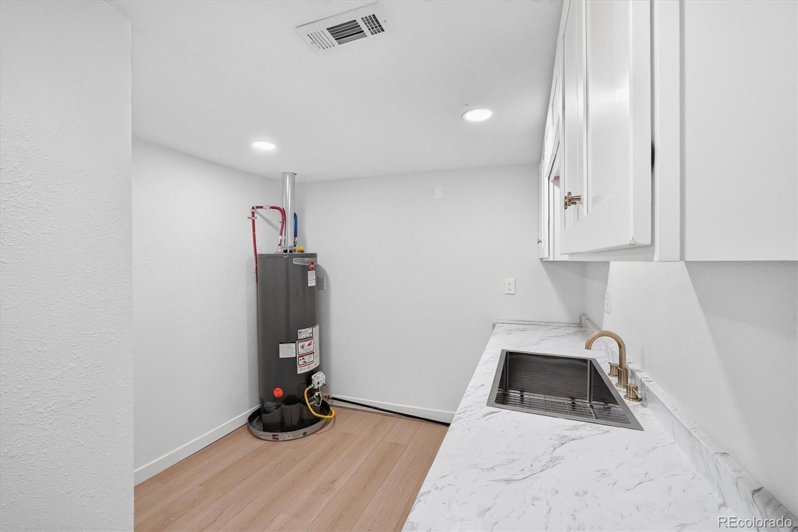 MLS Image #42 for 671 s lowell boulevard,denver, Colorado