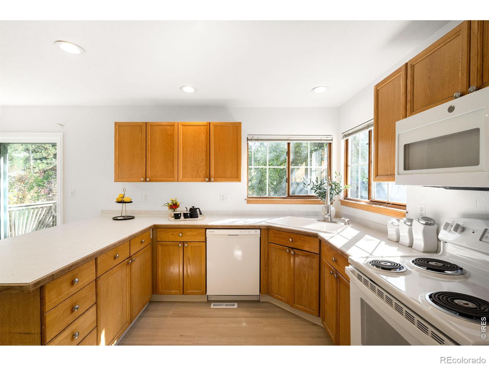 MLS Image #13 for 2514  ravenwood lane,lafayette, Colorado