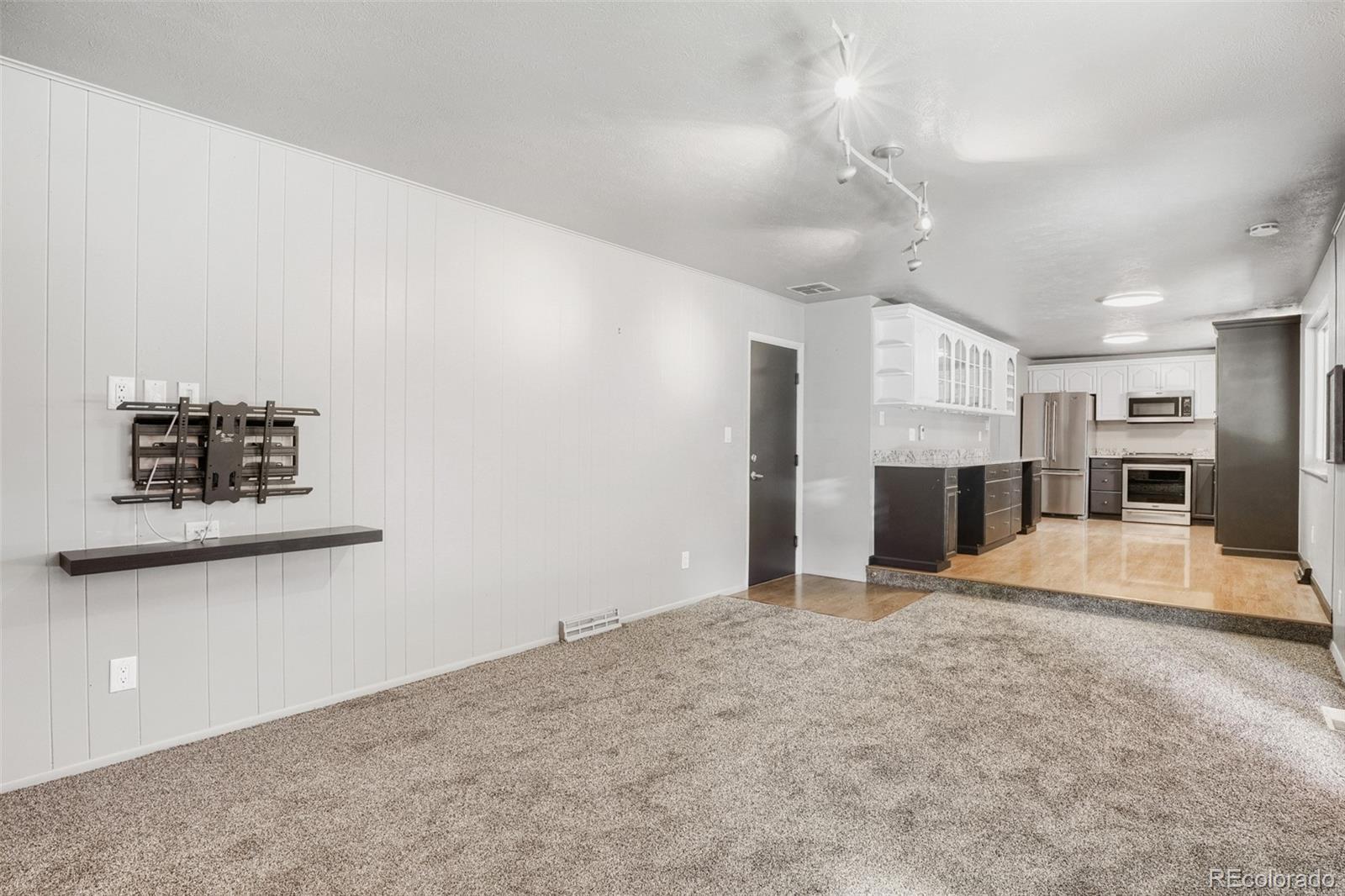MLS Image #17 for 12720 w 6th place,golden, Colorado