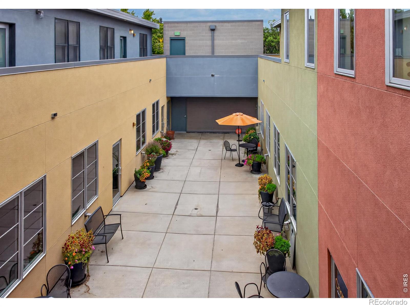 MLS Image #37 for 1637  pearl street,boulder, Colorado
