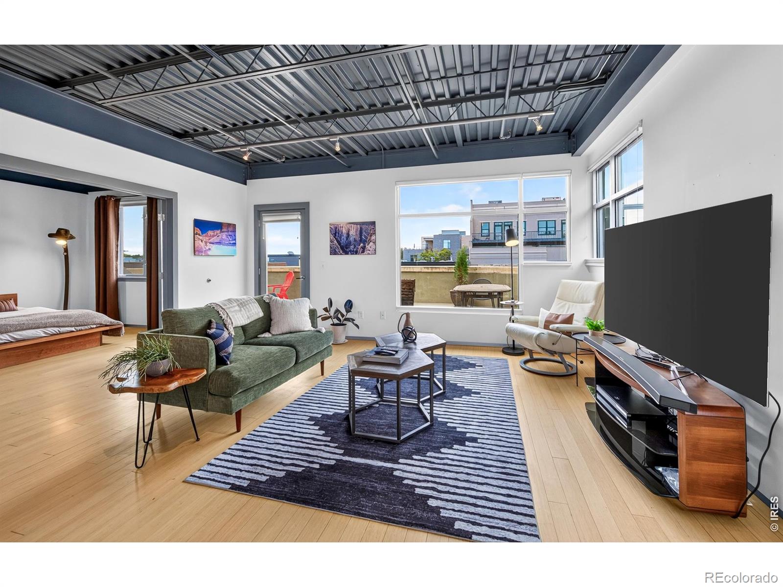 MLS Image #8 for 1637  pearl street,boulder, Colorado