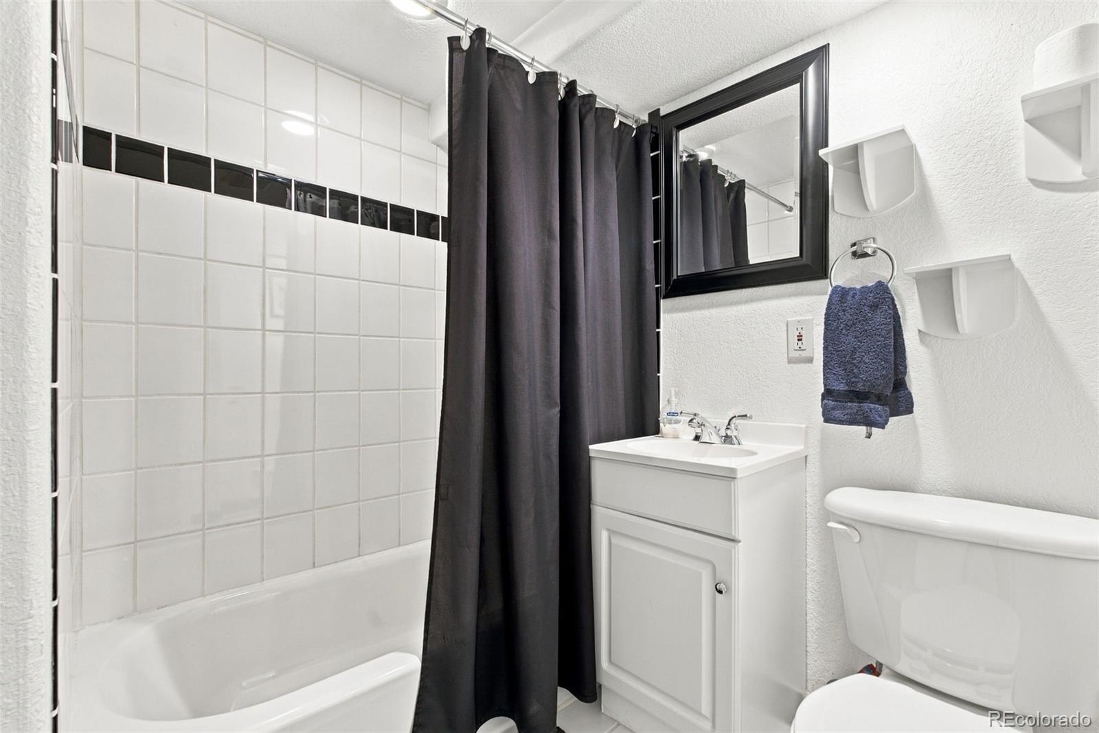 MLS Image #29 for 353  lima street,aurora, Colorado