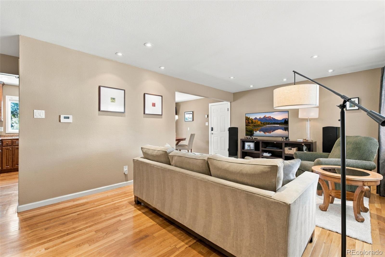MLS Image #4 for 353  lima street,aurora, Colorado