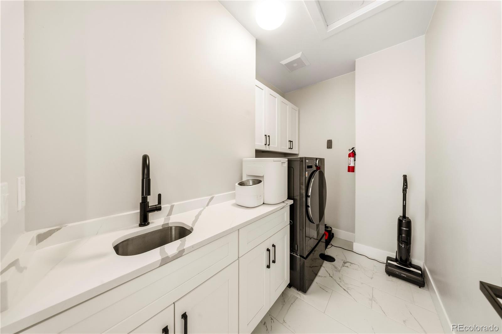 MLS Image #13 for 2901 w fourth avenue,denver, Colorado