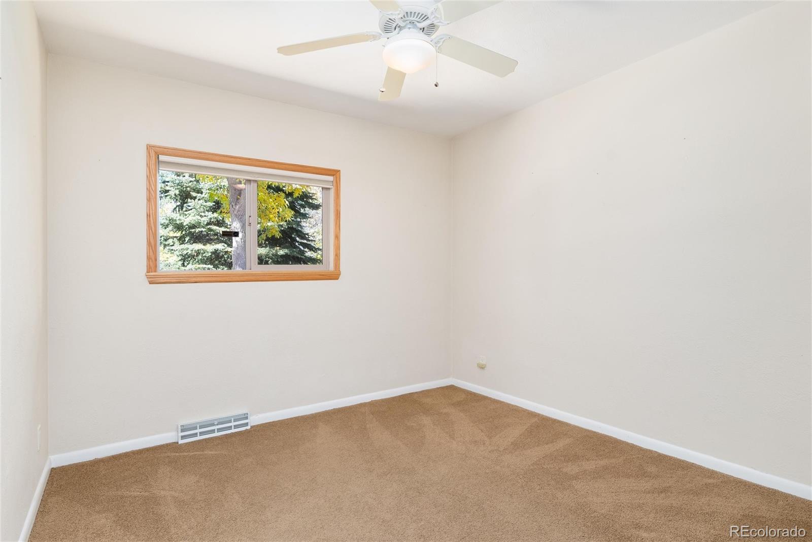 MLS Image #14 for 1660  winfield circle,lakewood, Colorado