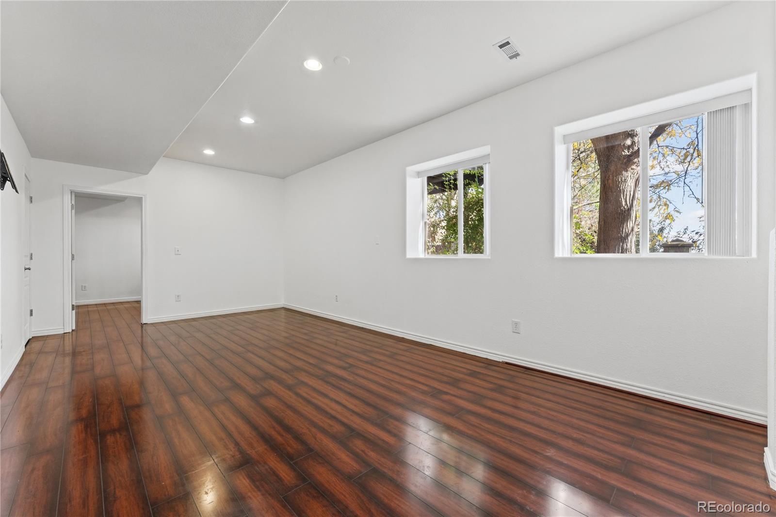 MLS Image #29 for 12056 e lake circle,greenwood village, Colorado
