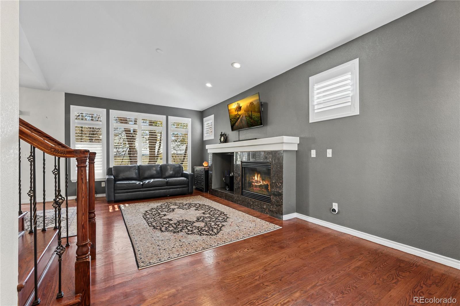MLS Image #5 for 12056 e lake circle,greenwood village, Colorado