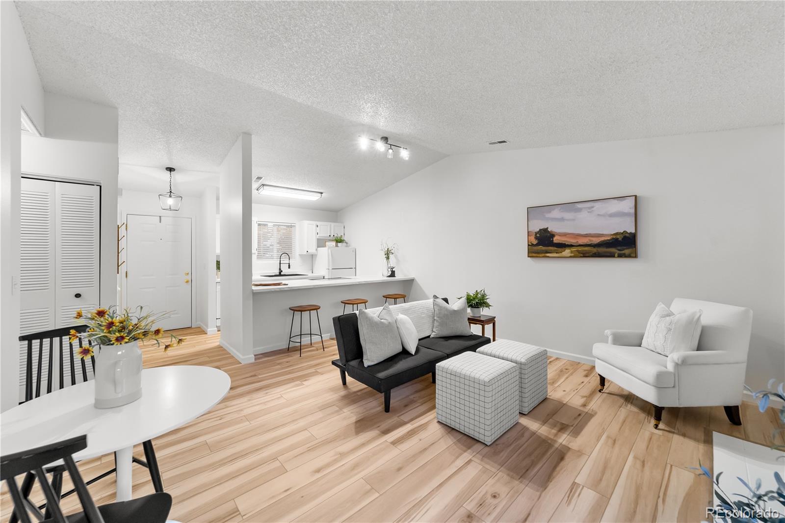 MLS Image #2 for 7504  picacho court,colorado springs, Colorado