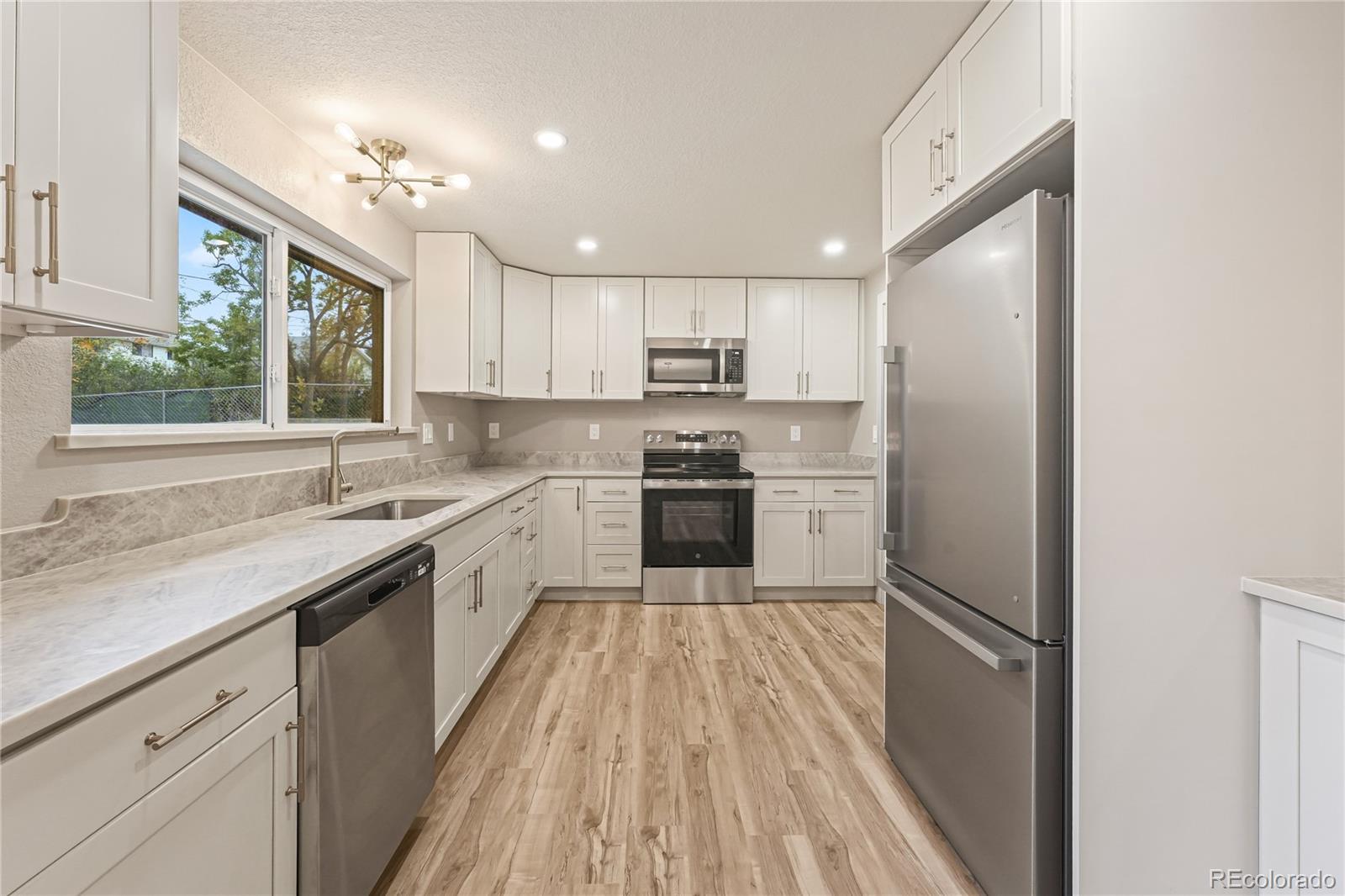 MLS Image #13 for 9527  pelon drive,northglenn, Colorado