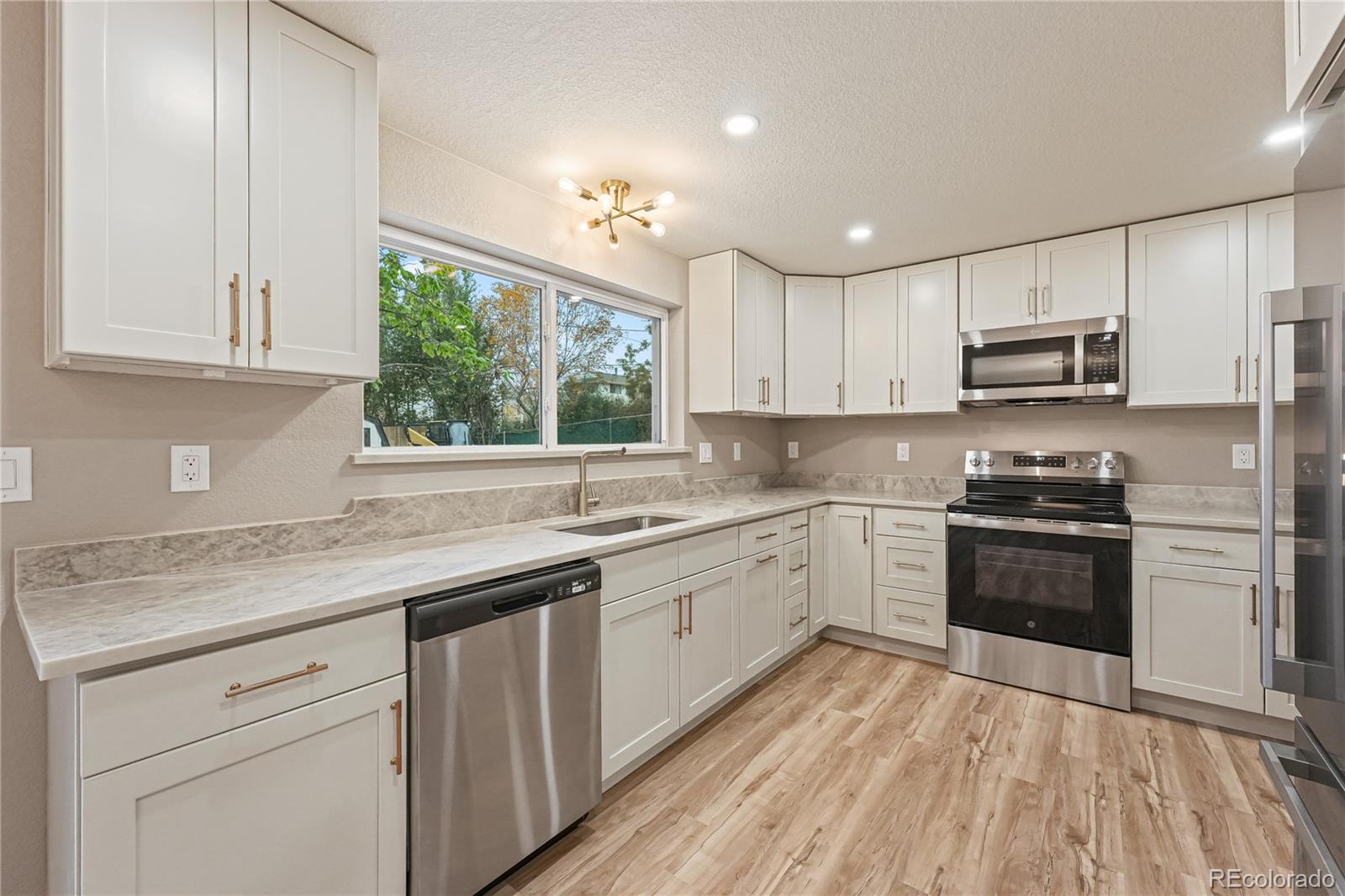 MLS Image #3 for 9527  pelon drive,northglenn, Colorado