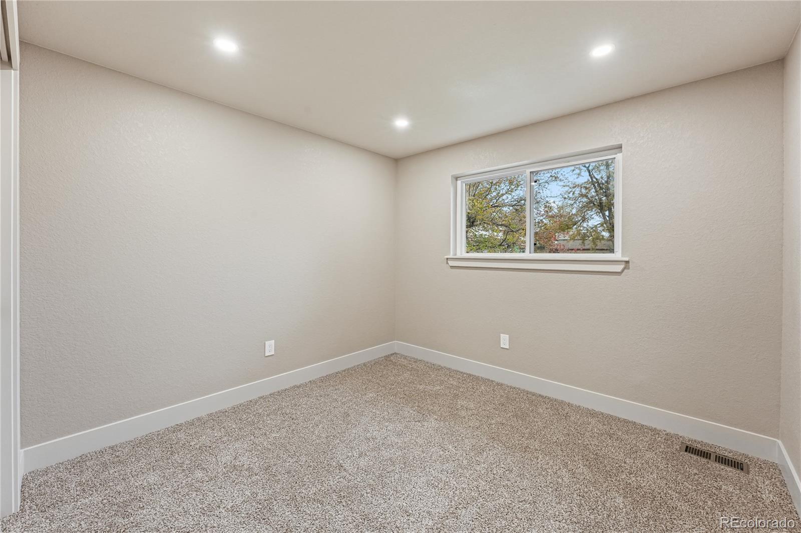 MLS Image #35 for 9527  pelon drive,northglenn, Colorado