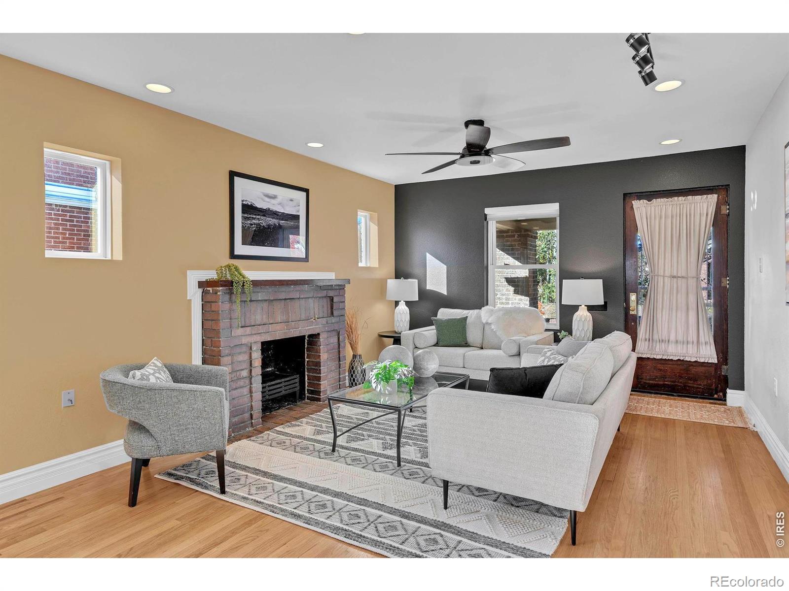 MLS Image #12 for 2686  dahlia street,denver, Colorado