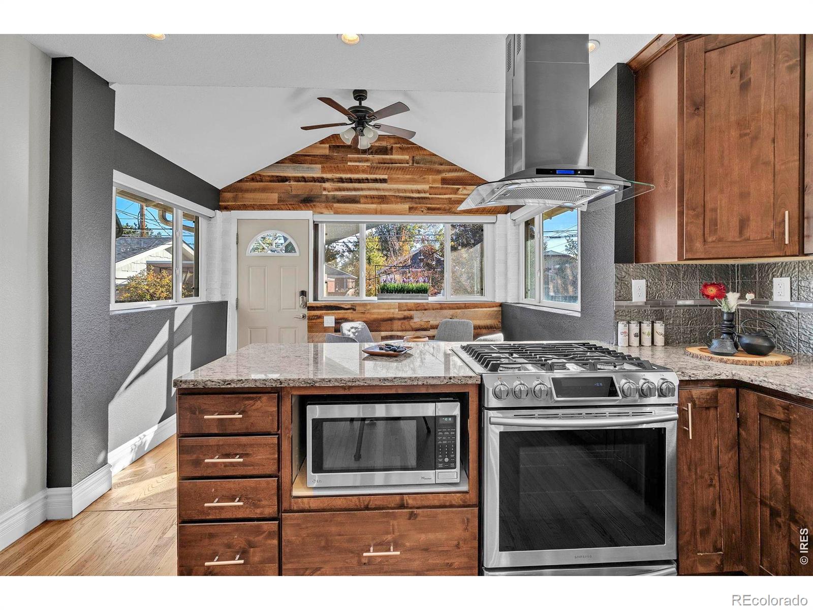 MLS Image #21 for 2686  dahlia street,denver, Colorado