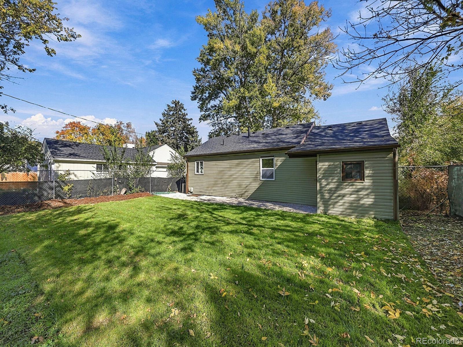 MLS Image #24 for 2355 s knox court,denver, Colorado