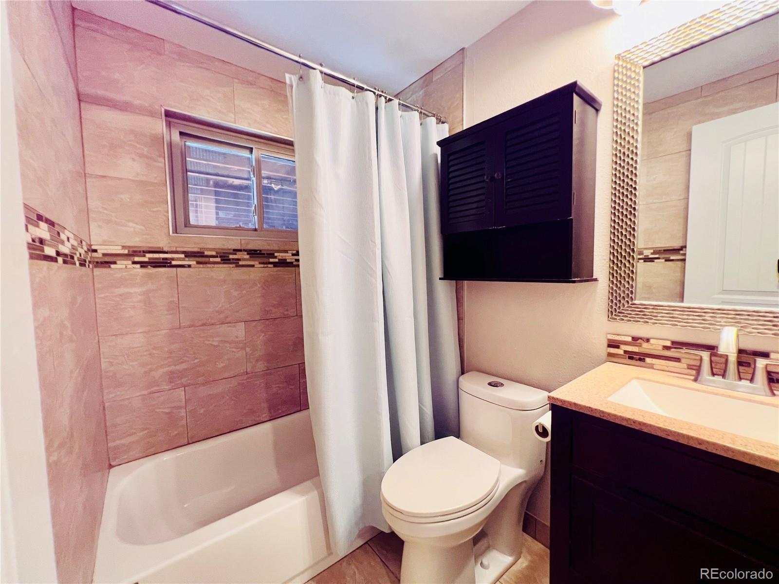 MLS Image #15 for 1322  worchester street,aurora, Colorado