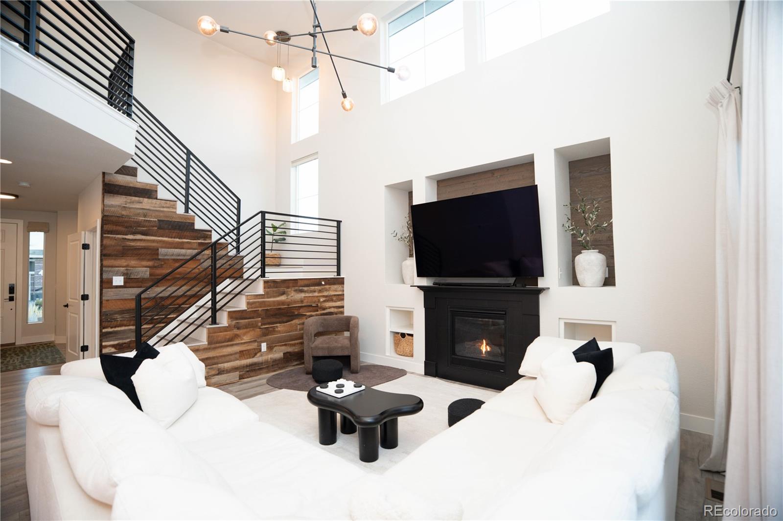 MLS Image #10 for 9566  juniper way,arvada, Colorado