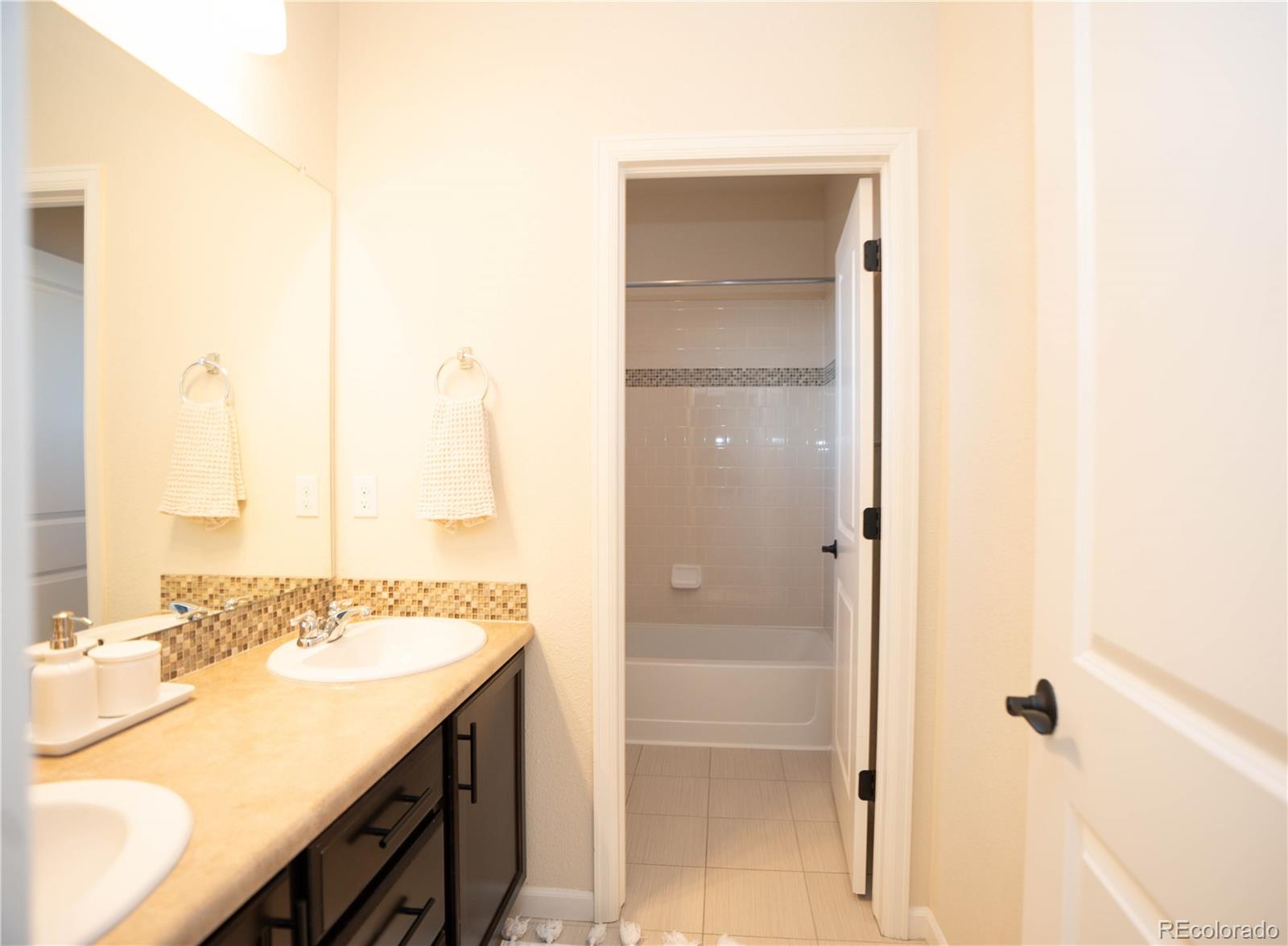 MLS Image #32 for 9566  juniper way,arvada, Colorado