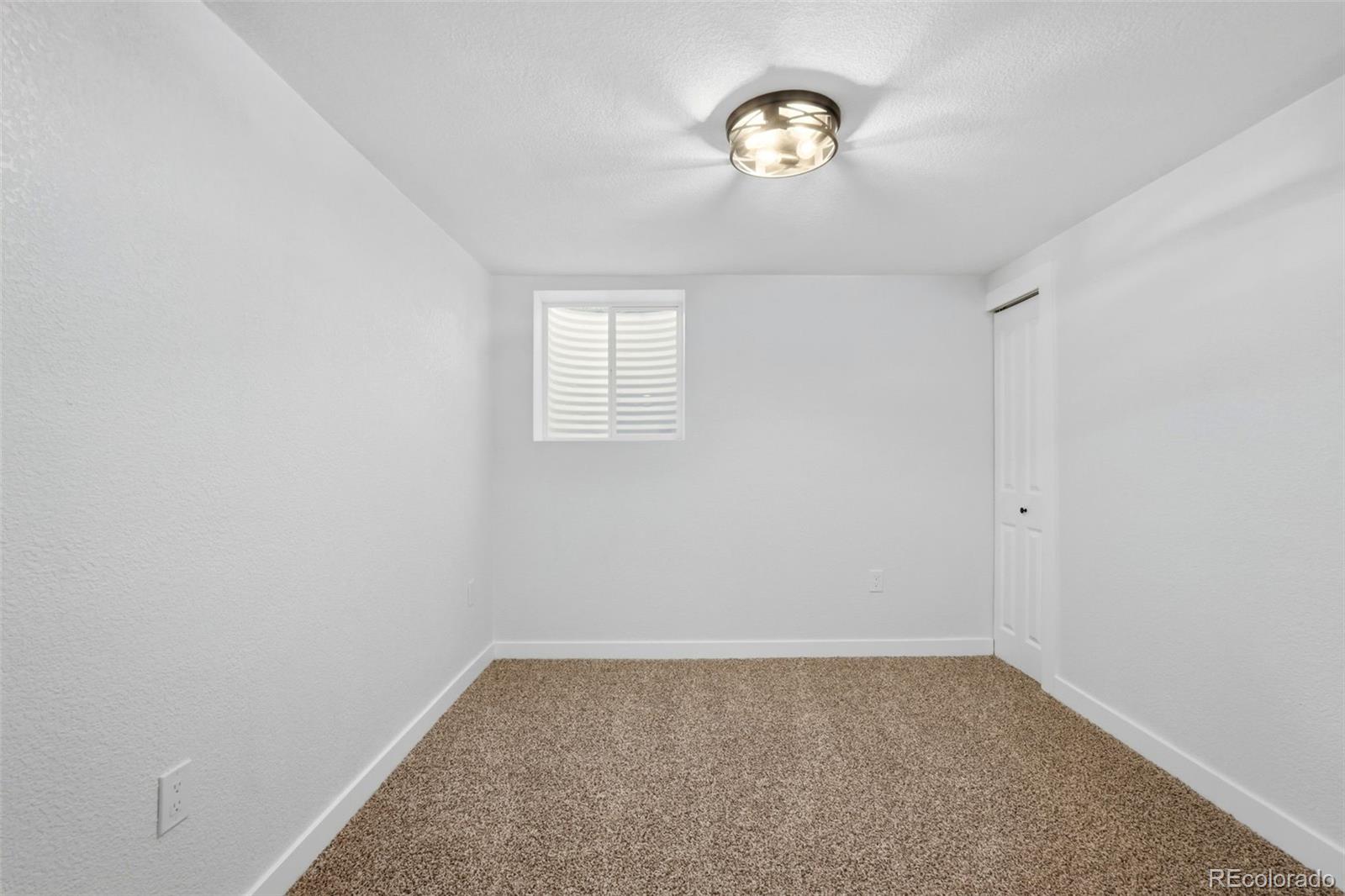 MLS Image #29 for 5590  clear creek drive,denver, Colorado