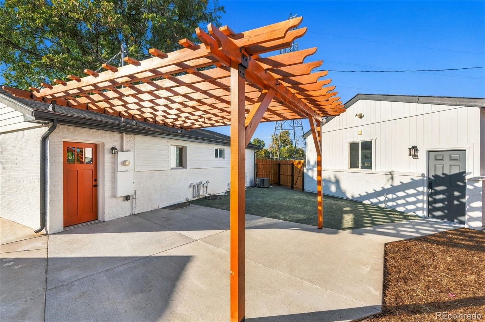 MLS Image #35 for 5590  clear creek drive,denver, Colorado