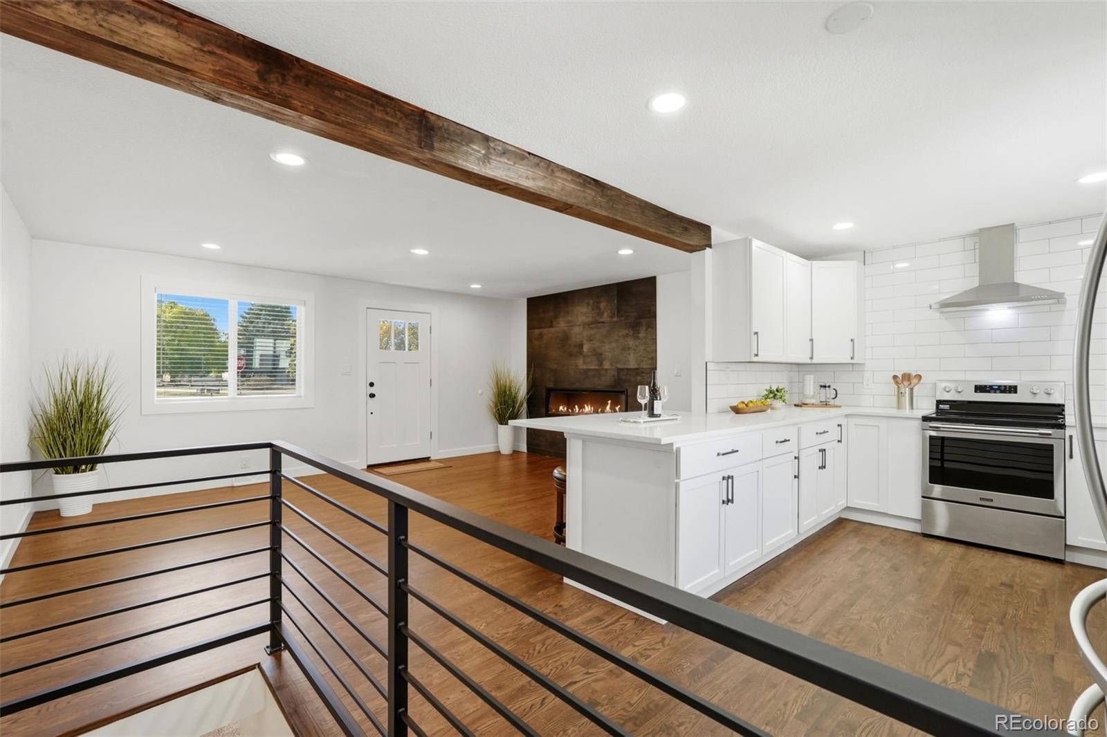 MLS Image #7 for 5590  clear creek drive,denver, Colorado