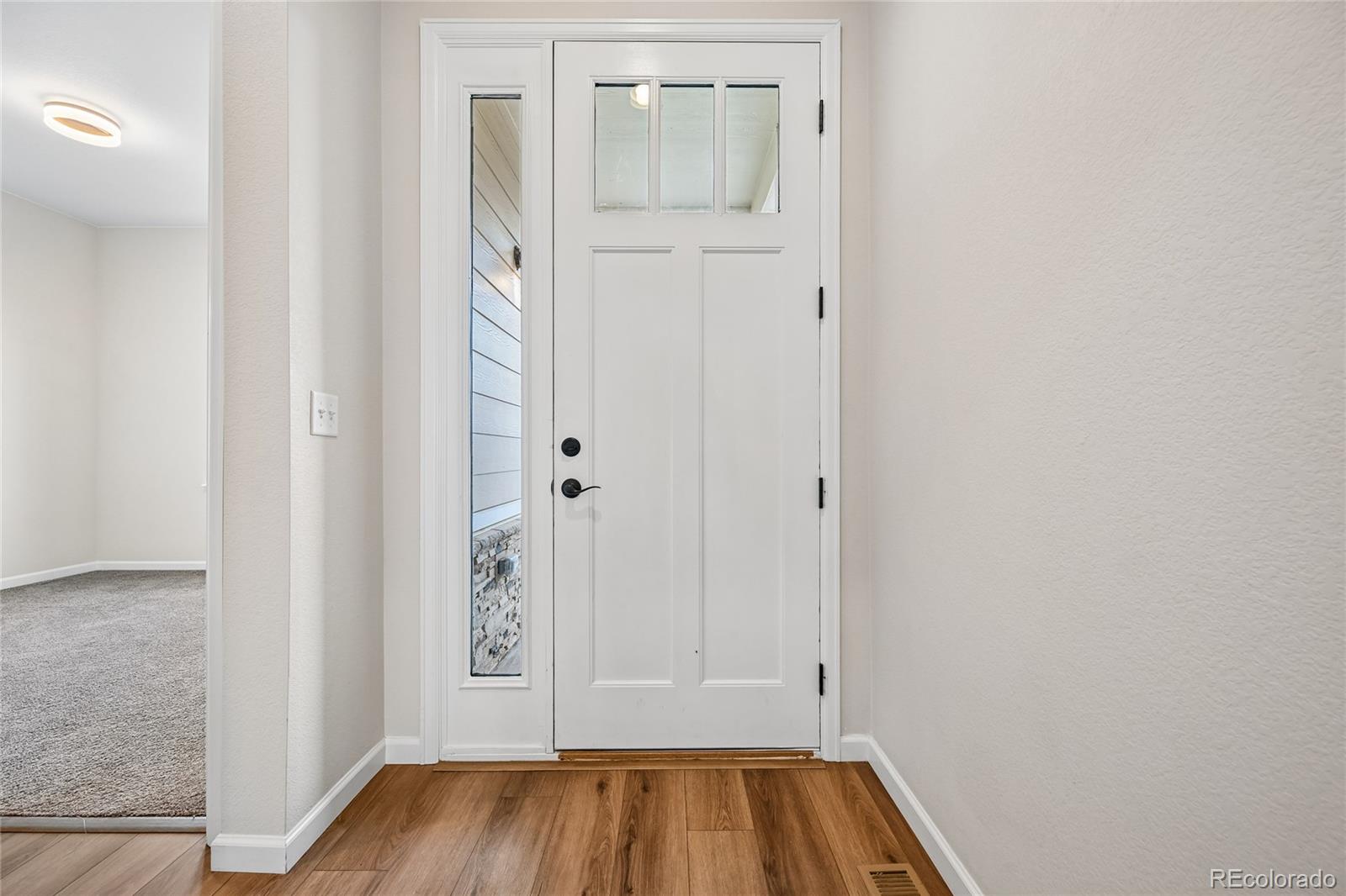 MLS Image #5 for 1392  zenith heights court,erie, Colorado