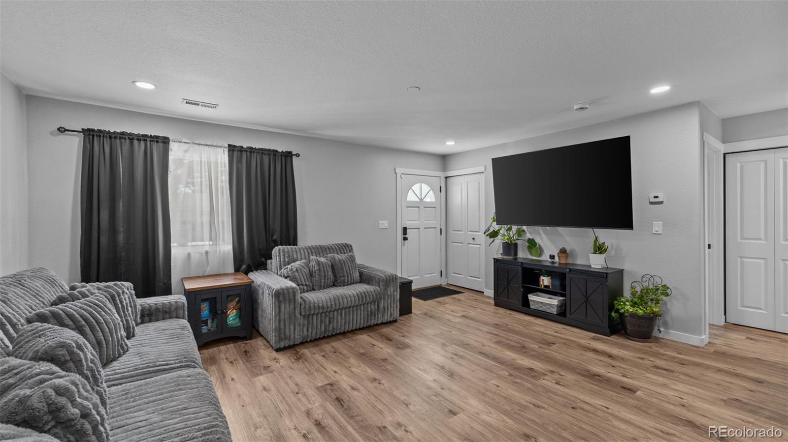 MLS Image #3 for 3210  virginia avenue,colorado springs, Colorado