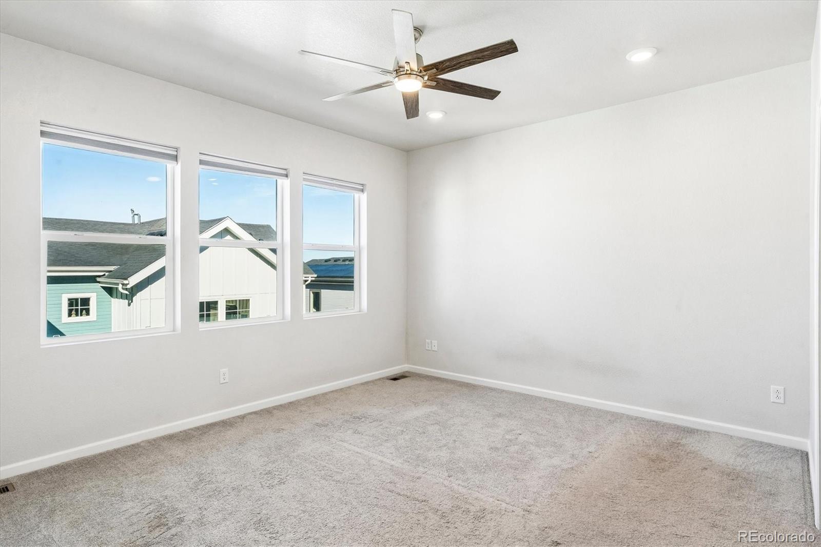 MLS Image #16 for 8043  navajo river loop,littleton, Colorado