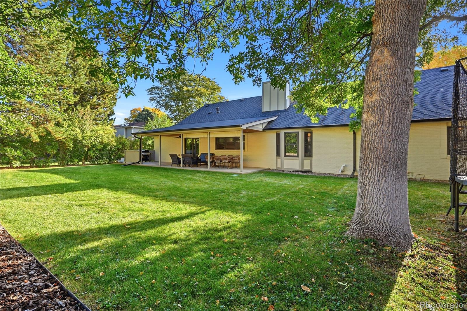 MLS Image #18 for 5  village court,littleton, Colorado