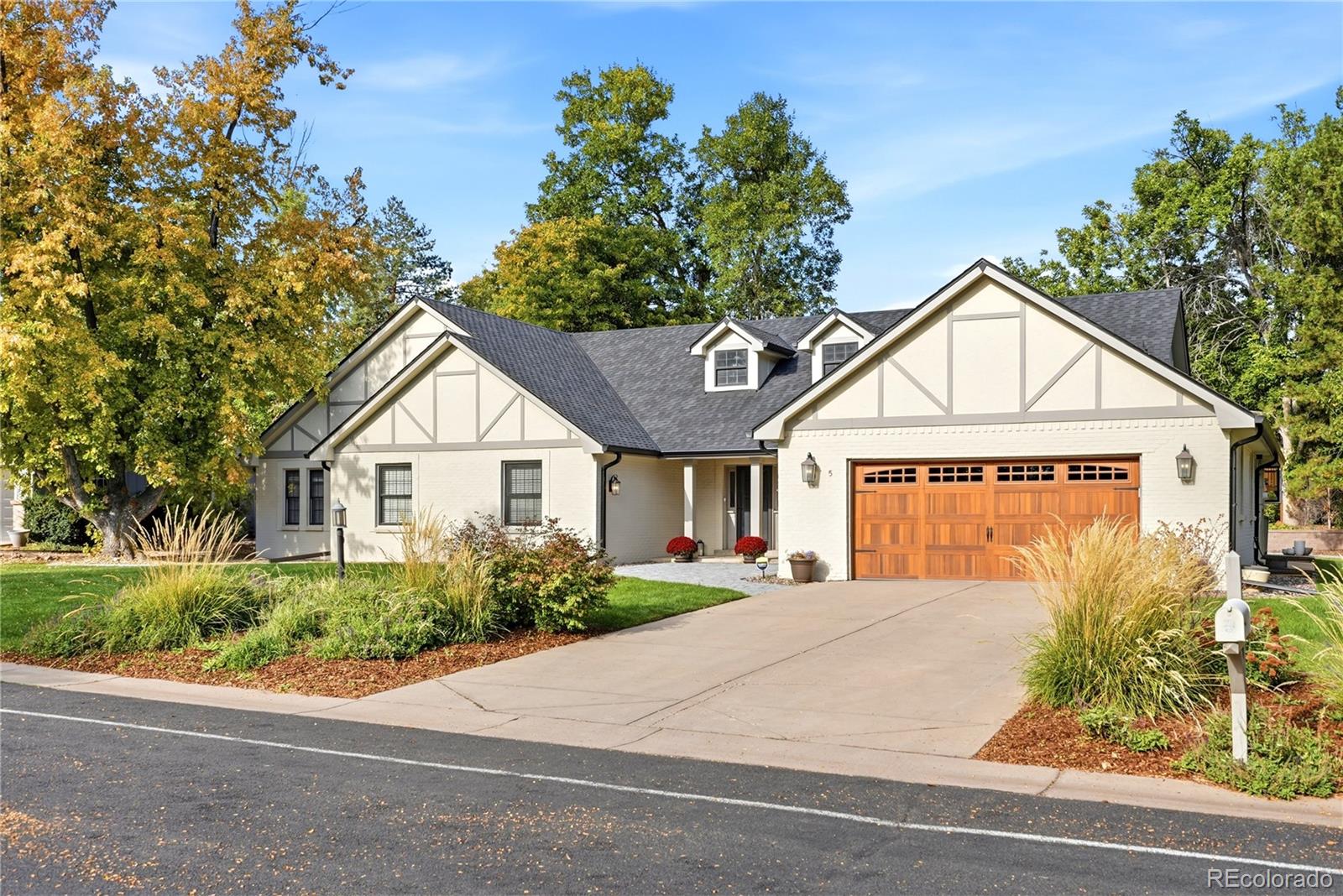 MLS Image #3 for 5  village court,littleton, Colorado