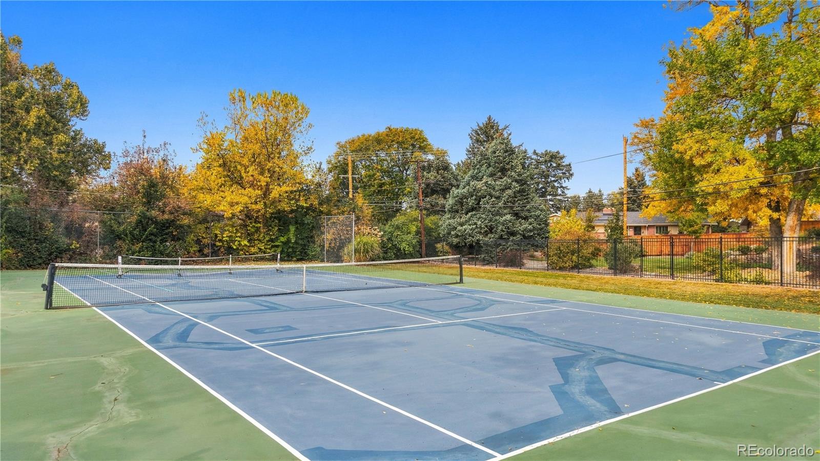 MLS Image #5 for 2901 s fillmore way,denver, Colorado
