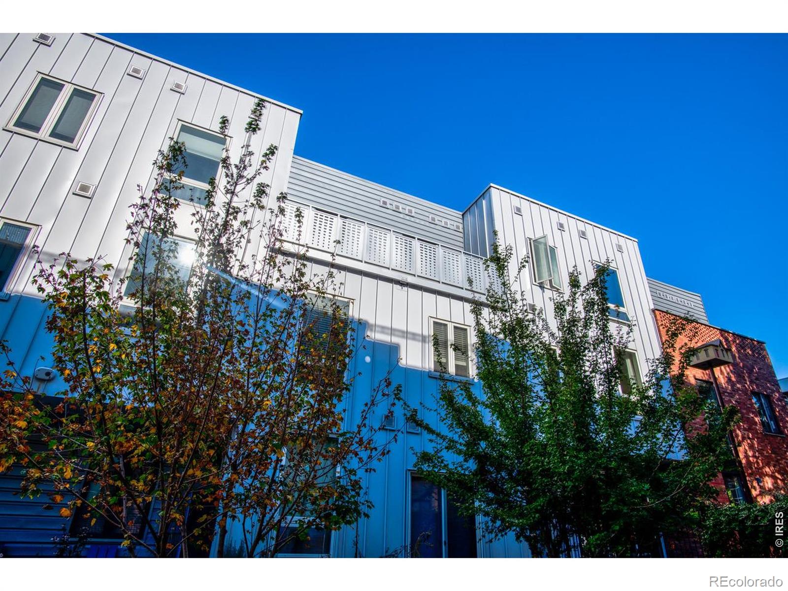 MLS Image #13 for 2570  lawrence street,denver, Colorado