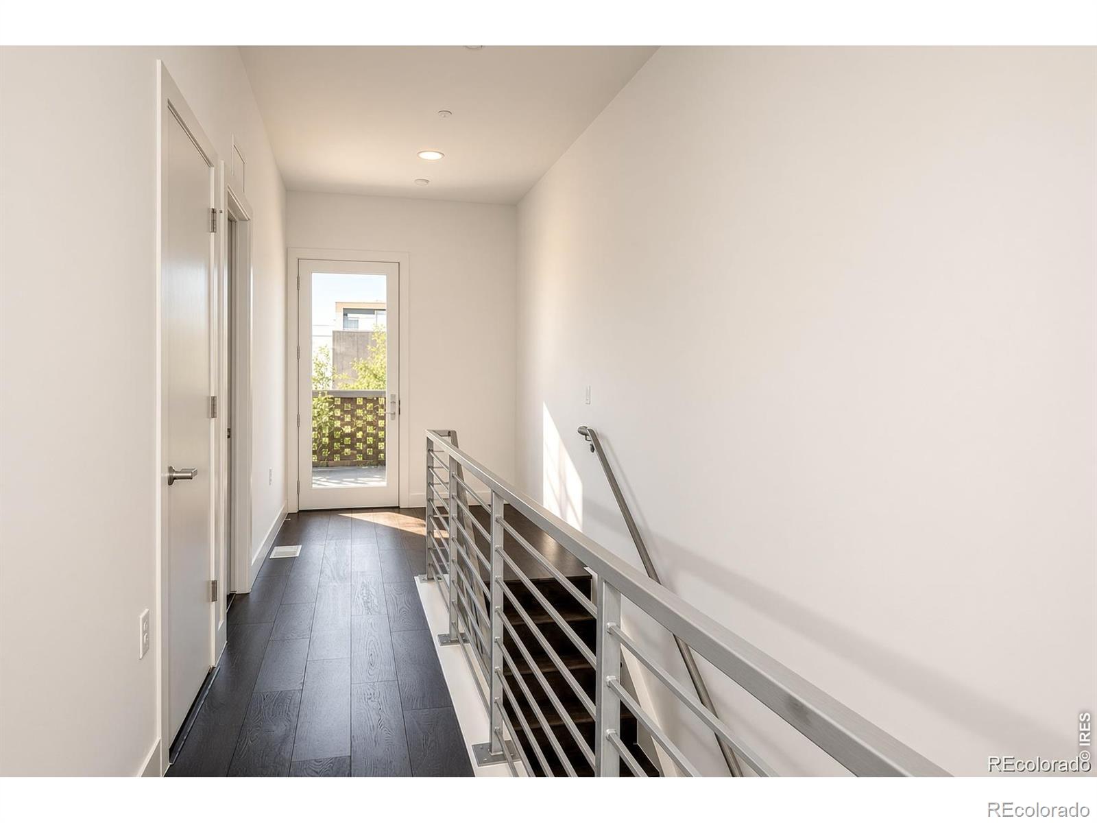 MLS Image #6 for 2570  lawrence street,denver, Colorado