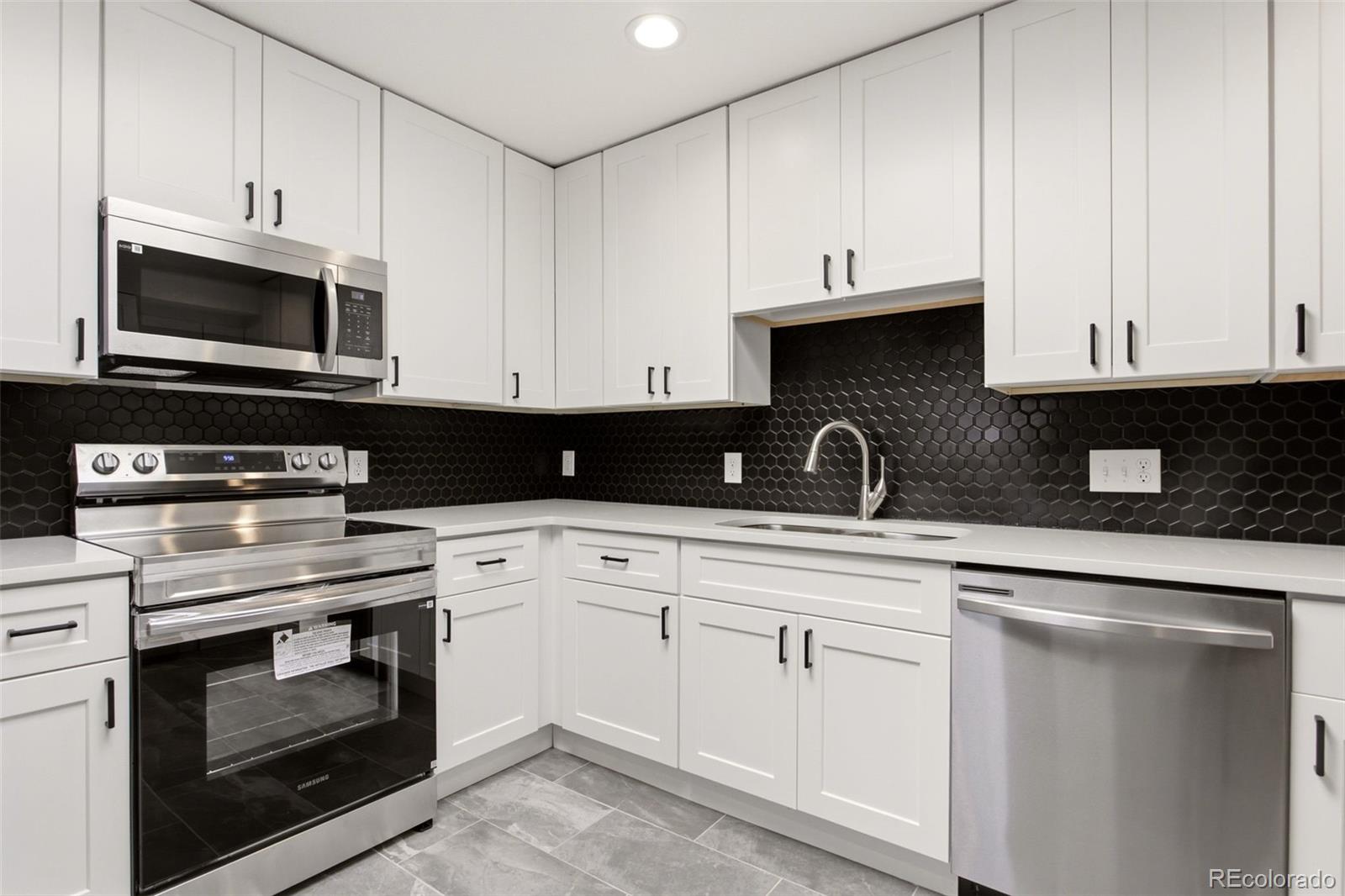 MLS Image #10 for 2170 e 90th avenue,thornton, Colorado