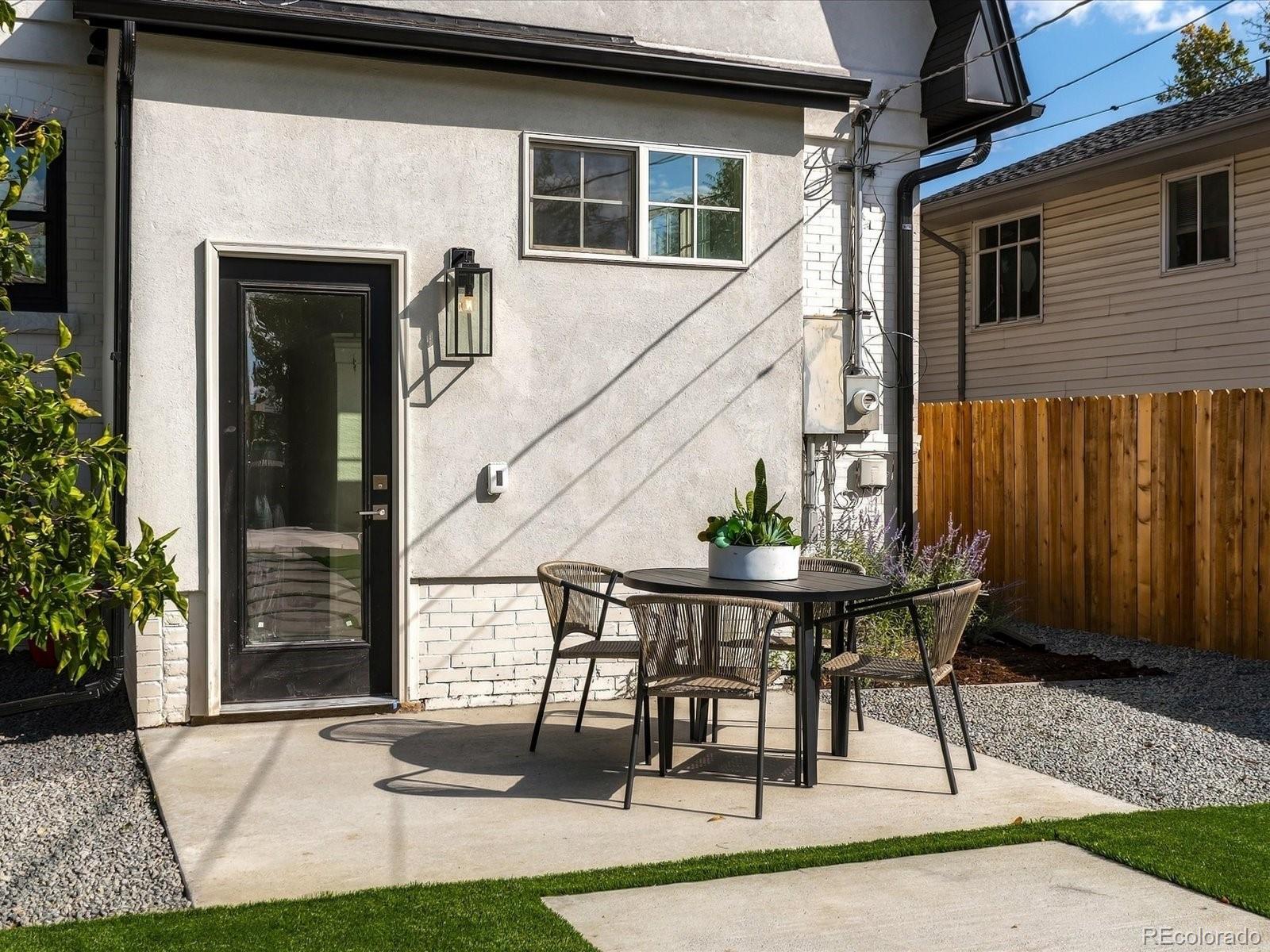 MLS Image #10 for 2451 s lincoln street,denver, Colorado