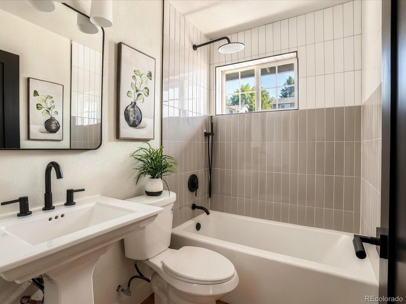 MLS Image #17 for 2451 s lincoln street,denver, Colorado