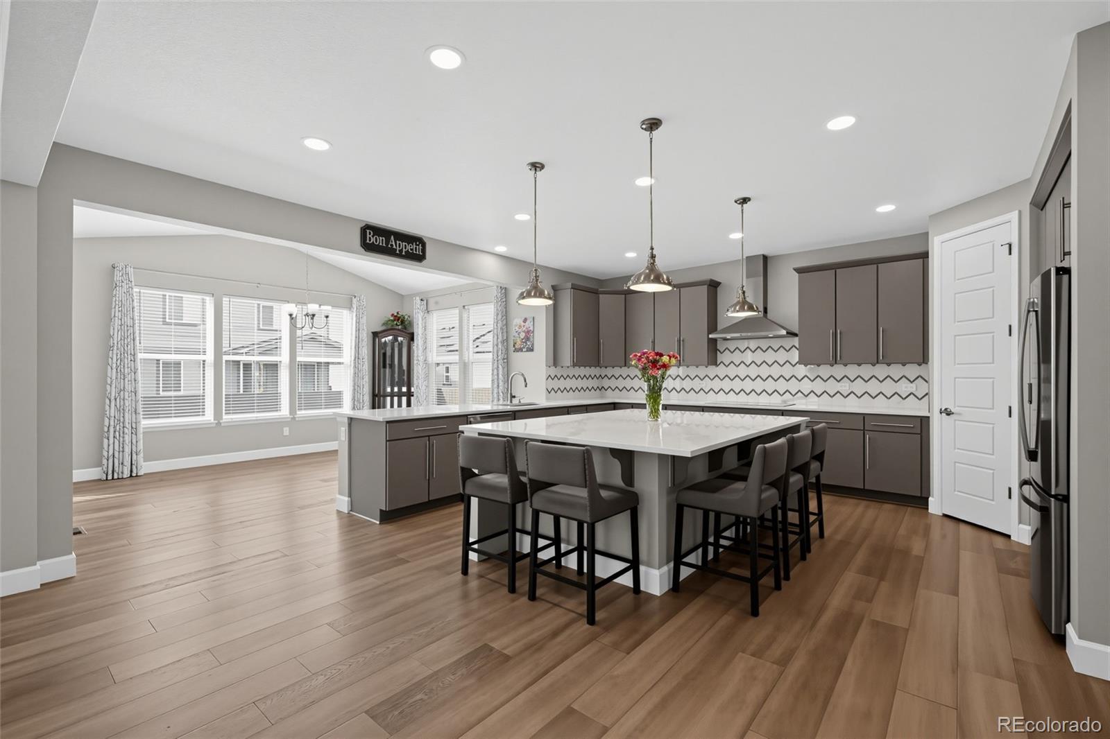 MLS Image #15 for 9805  ceylon court,commerce city, Colorado