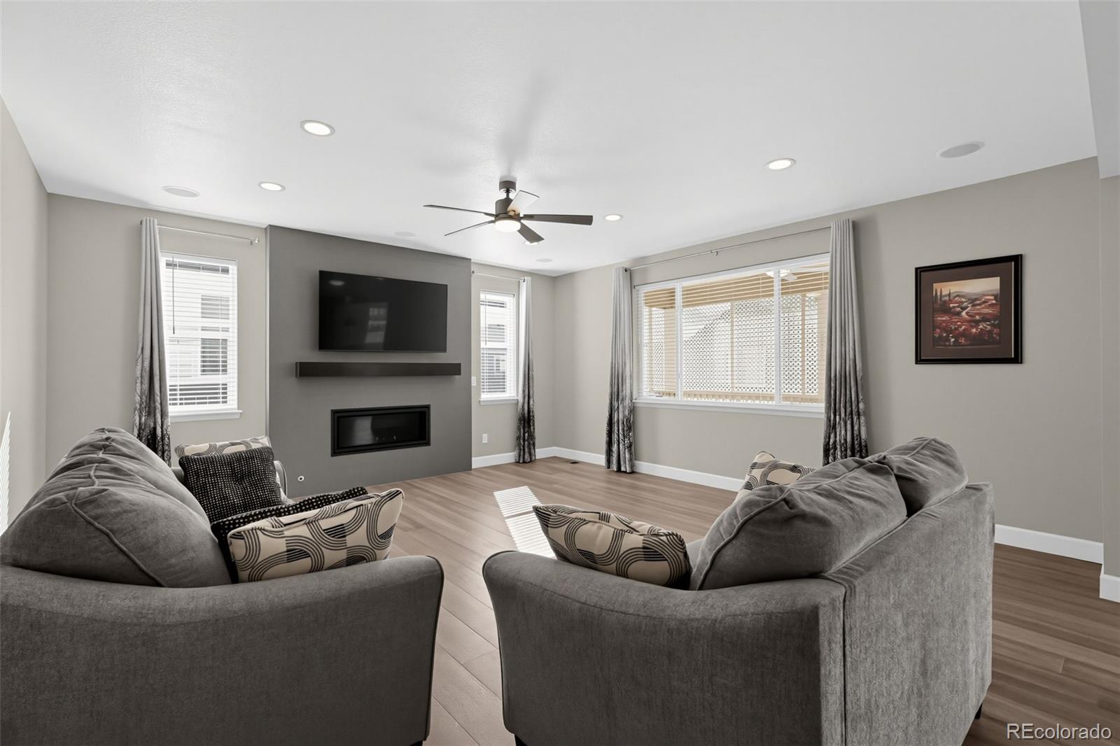 MLS Image #4 for 9805  ceylon court,commerce city, Colorado