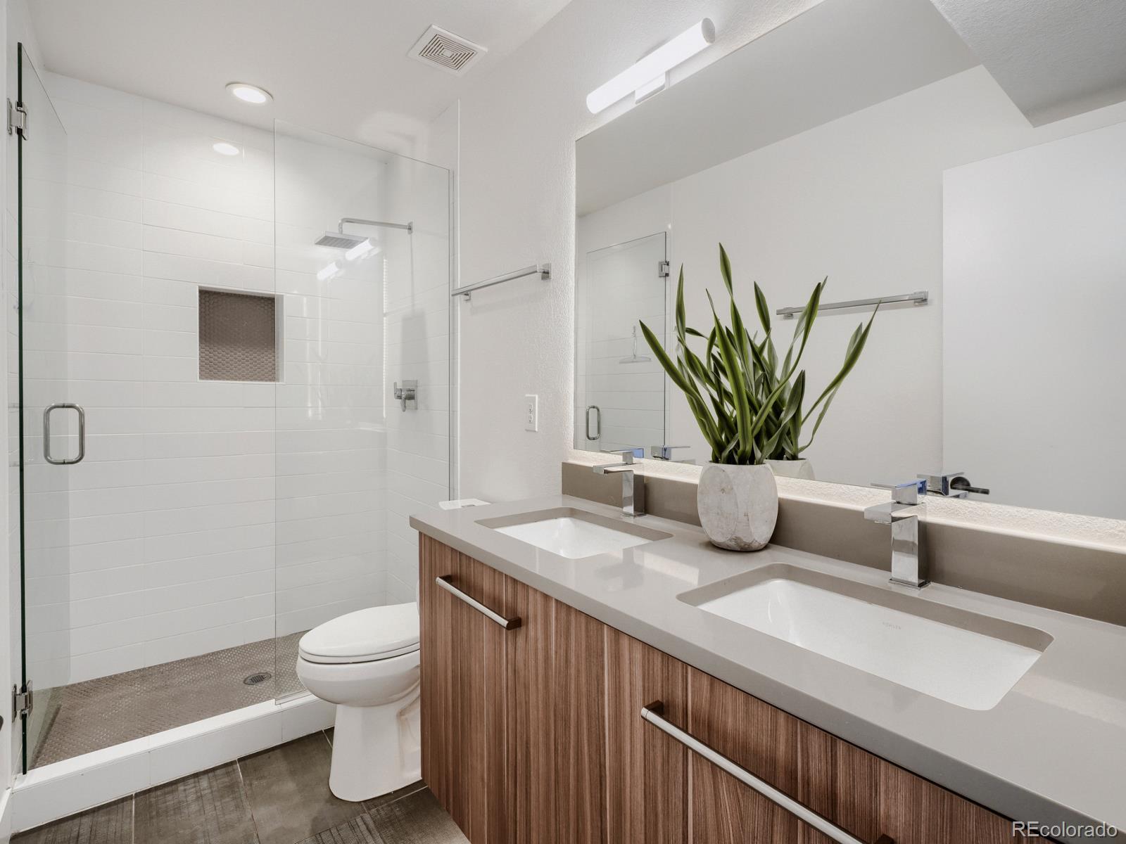 MLS Image #13 for 3222 w 19th avenue,denver, Colorado
