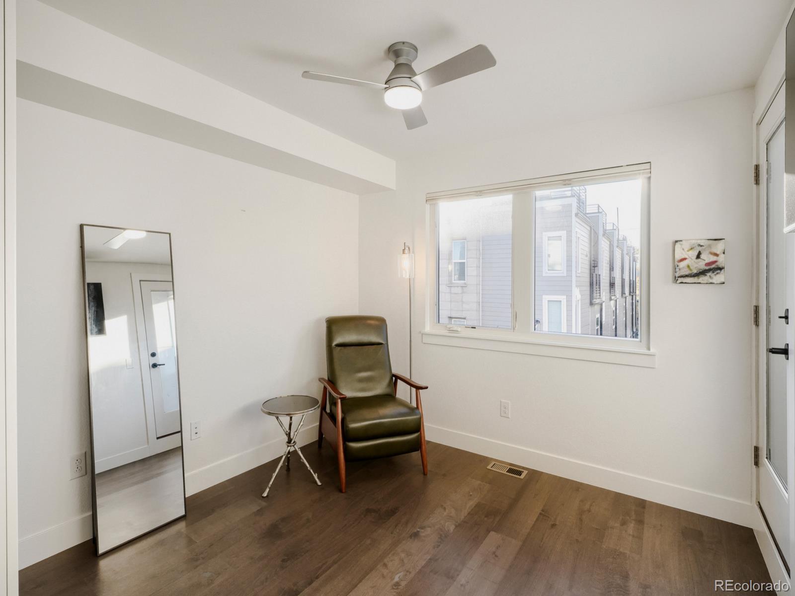 MLS Image #14 for 3222 w 19th avenue,denver, Colorado