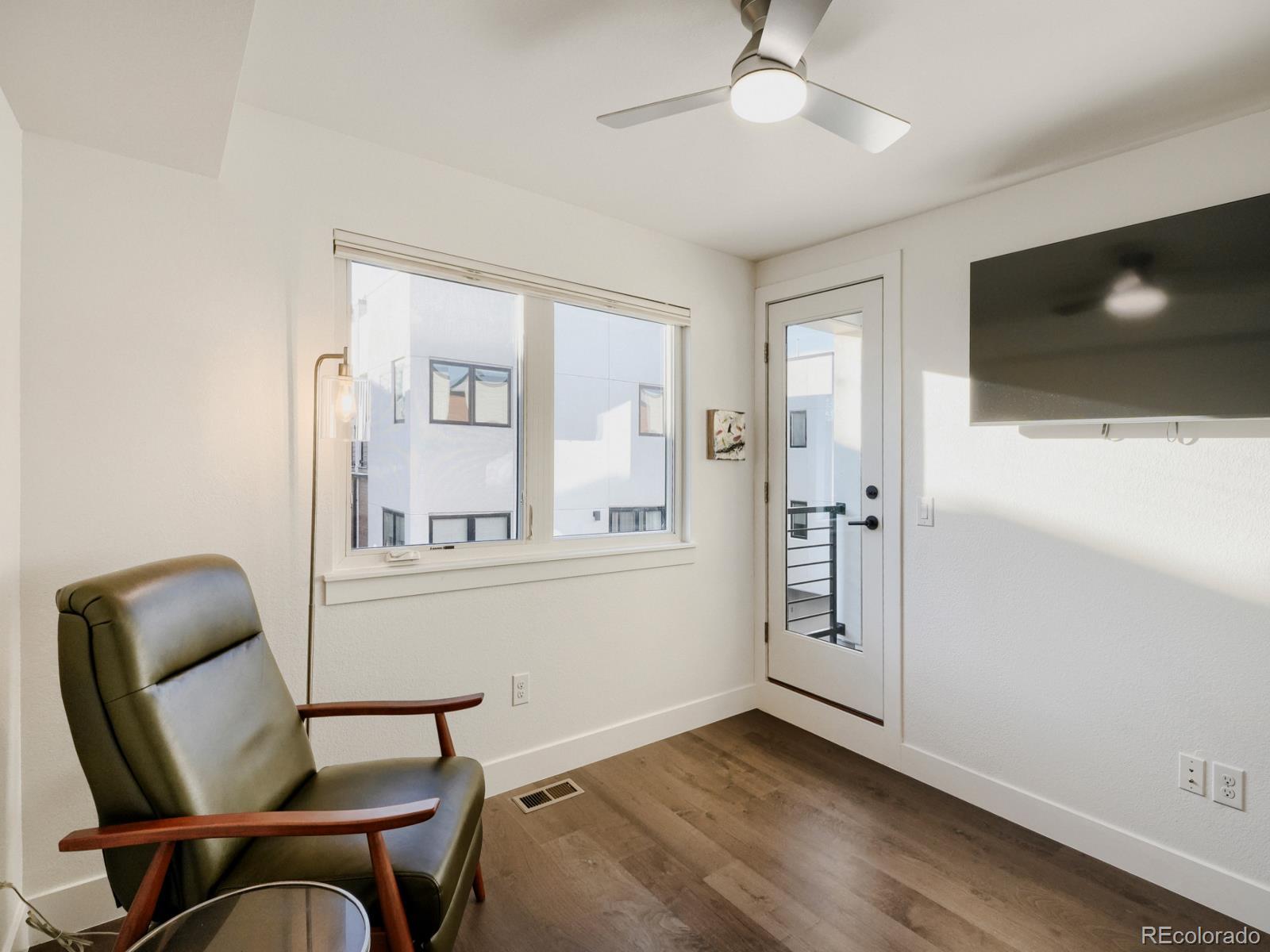 MLS Image #15 for 3222 w 19th avenue,denver, Colorado