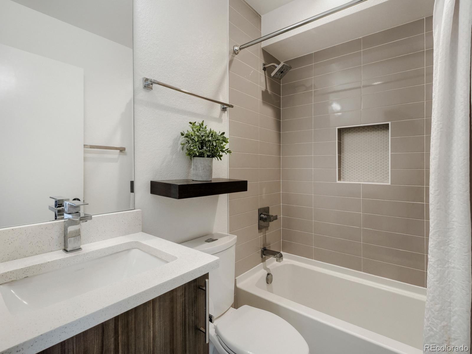 MLS Image #16 for 3222 w 19th avenue,denver, Colorado