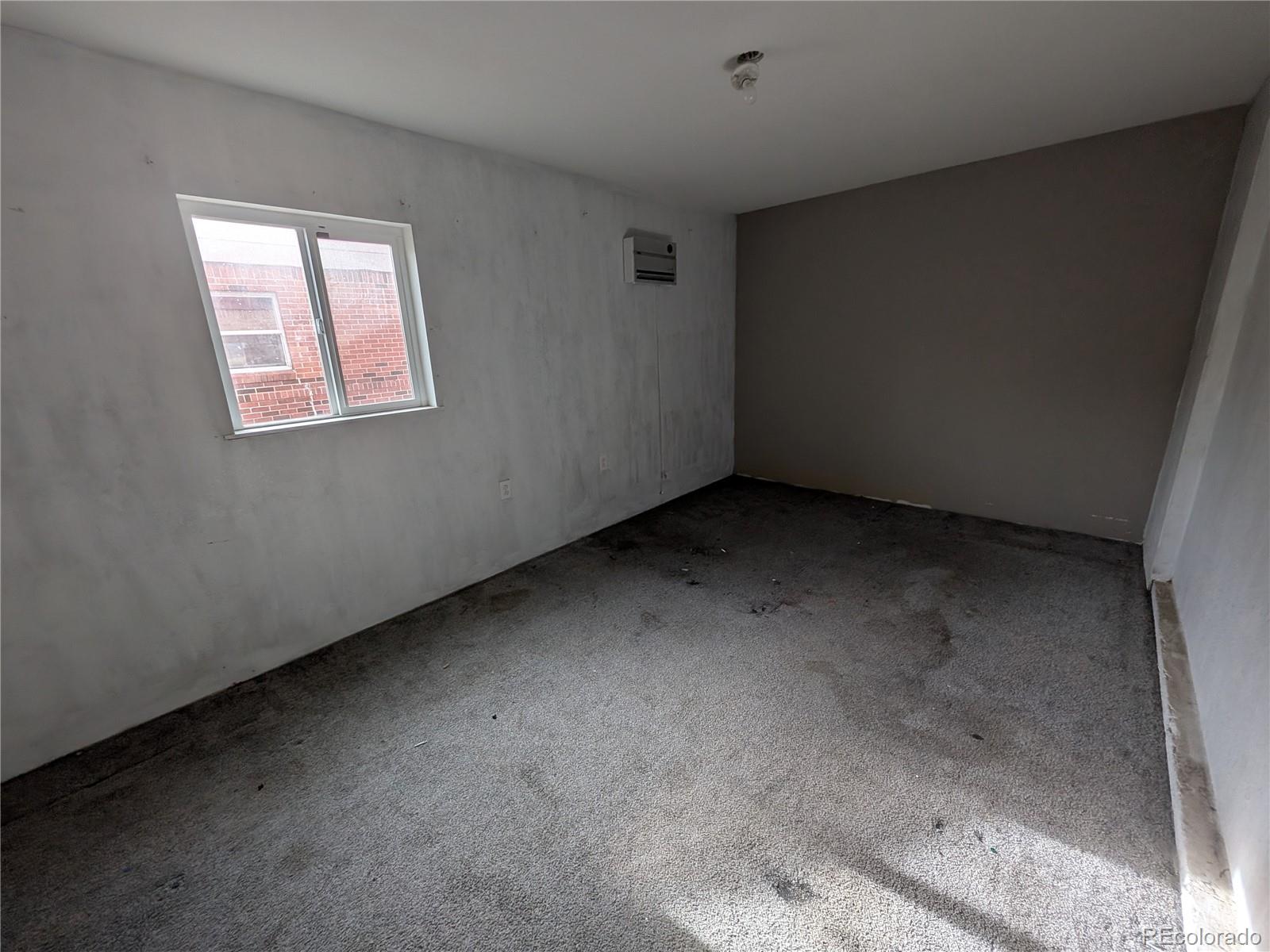 MLS Image #11 for 990  tucson street,aurora, Colorado