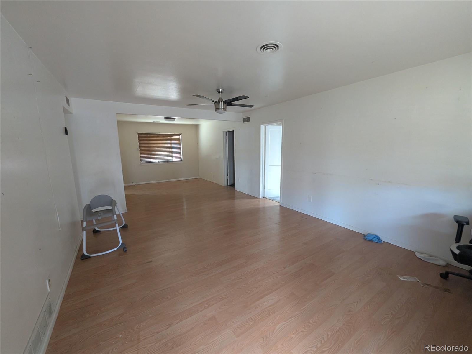MLS Image #2 for 990  tucson street,aurora, Colorado