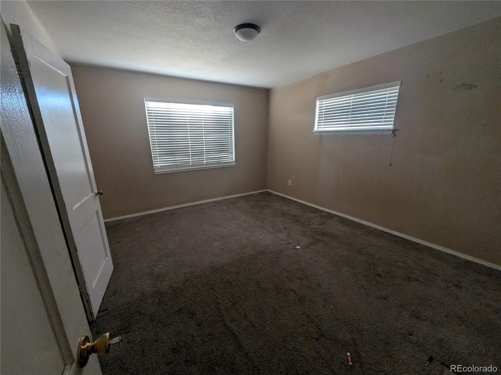 MLS Image #8 for 990  tucson street,aurora, Colorado
