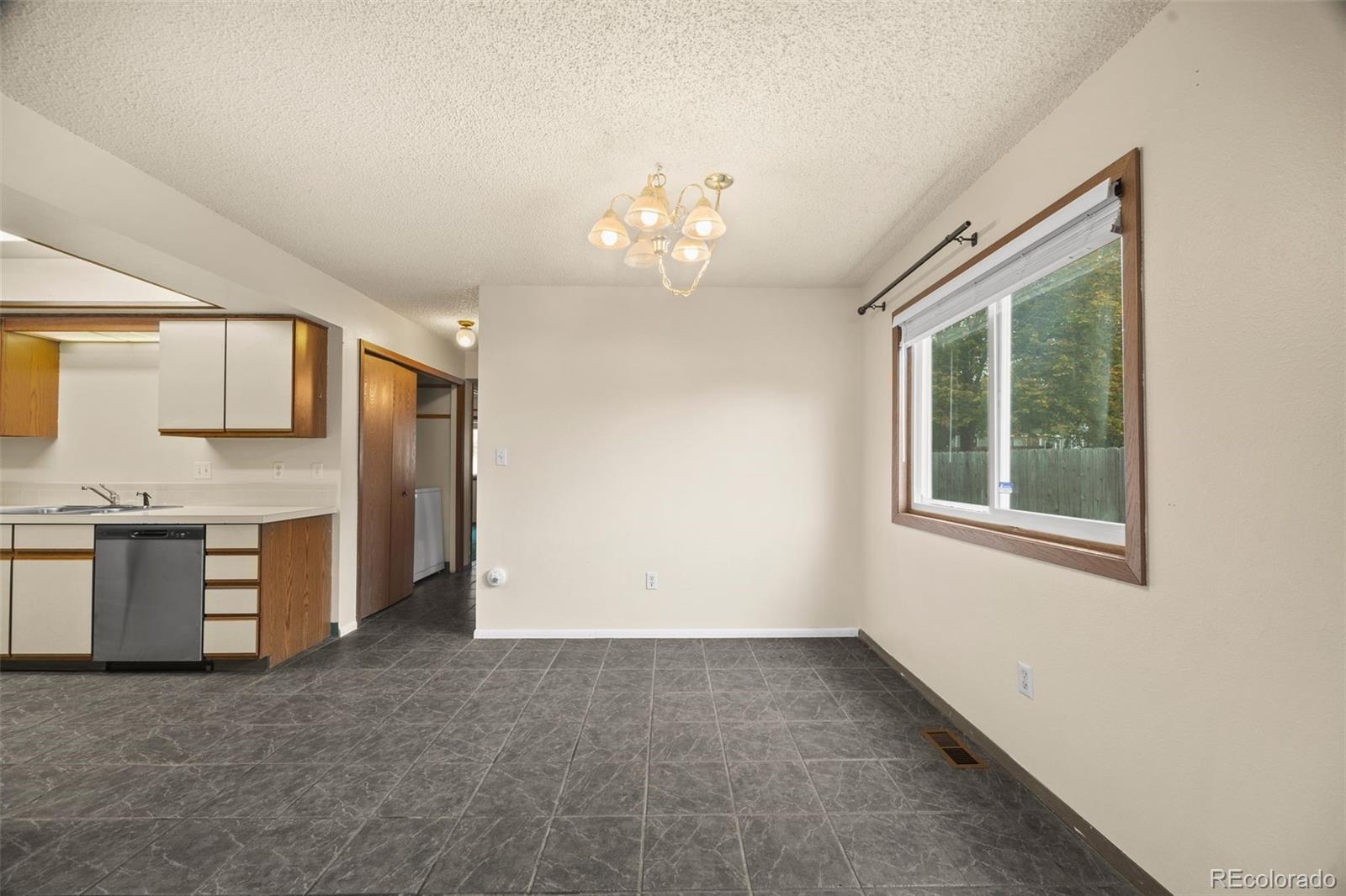 MLS Image #9 for 1862  mount sneffels street,longmont, Colorado