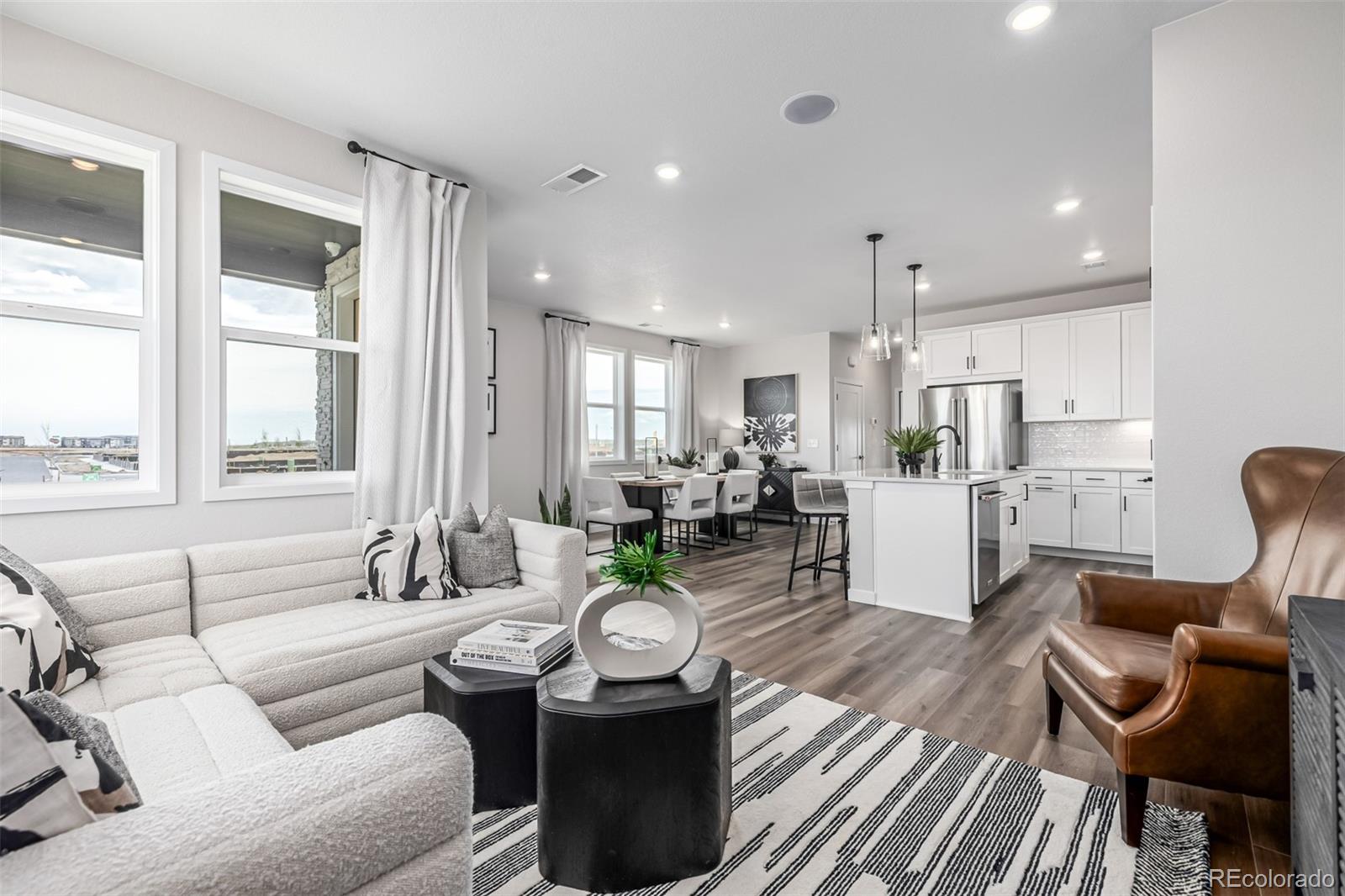 MLS Image #3 for 5696 n killarney court,aurora, Colorado