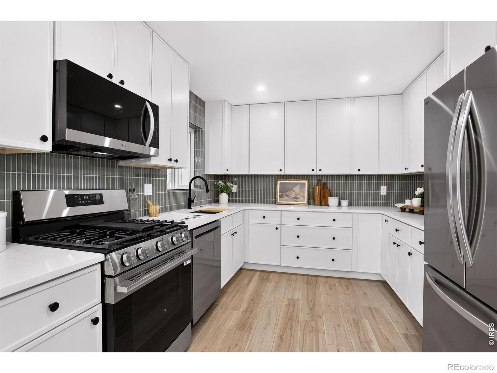 MLS Image #5 for 6545  independence way,arvada, Colorado