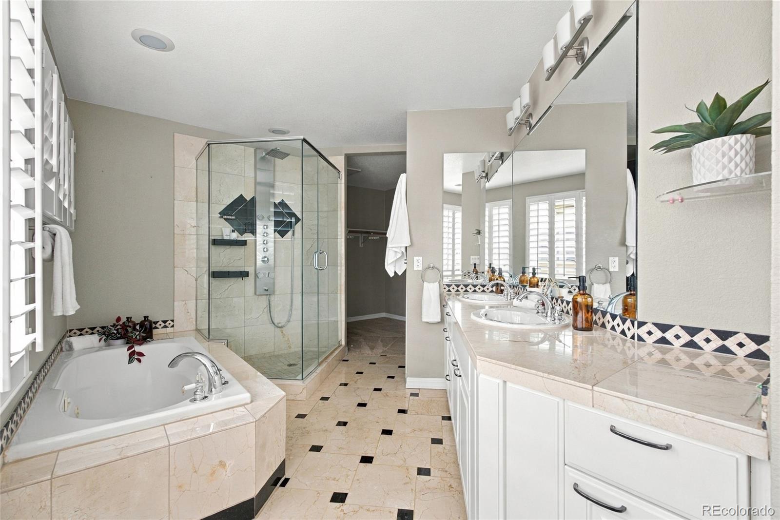 MLS Image #22 for 519  madison street,denver, Colorado