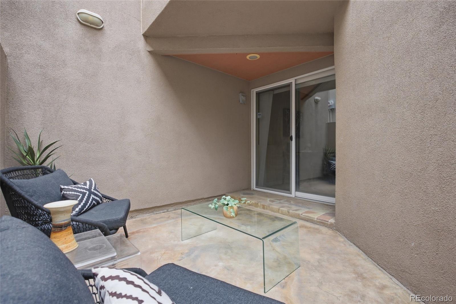 MLS Image #41 for 519  madison street,denver, Colorado